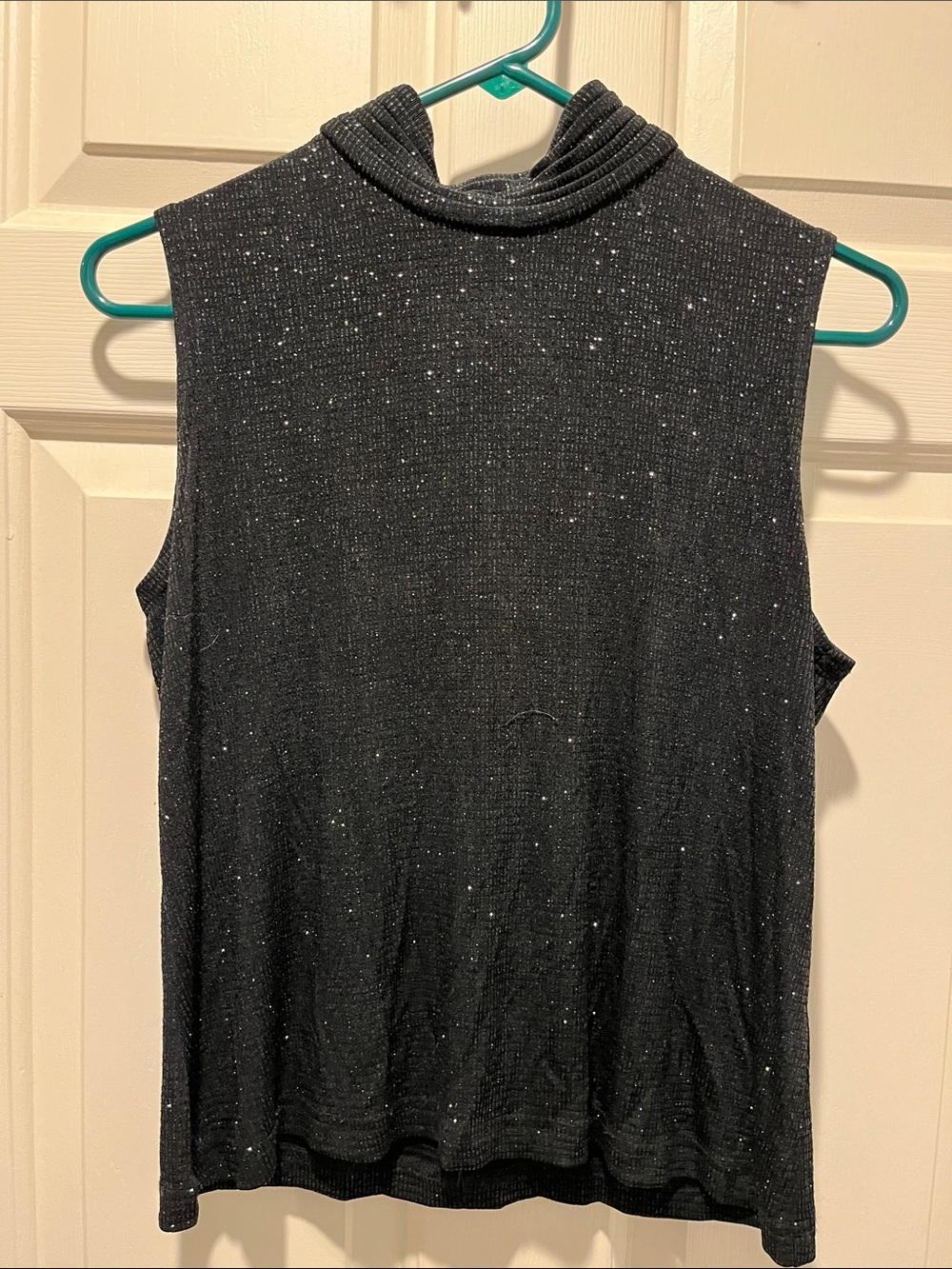 Ronni Nicole Black Sleeveless Sparkle Turtleneck Tank